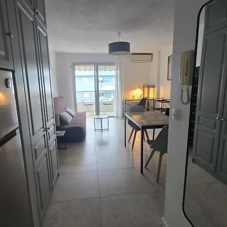 Les Amandines Apartment *